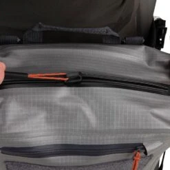 Simms Dry Creek Zipped Hip Waterproof Pack 8L -Simms Shop 20a009908stl.5