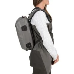 Simms Dry Creek Zip Waterproof Sling Pack 12L -Simms Shop 22a0015.4