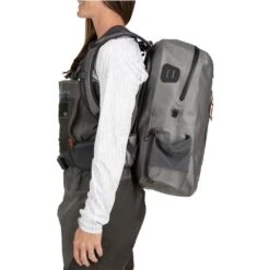 Simms Dry Creek Zip Waterproof Backpack 25L -Simms Shop 22a0016.5